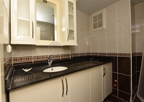 شقة عائلية -2 غرفة وصالة - في منطقة جيكجلي الراقية / الانيا 