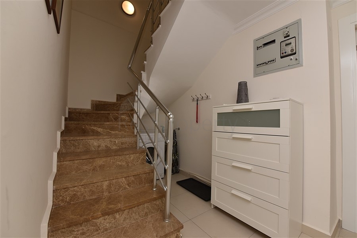 دوبلكس 4 غرف وصالة - مفروشة - ضمن مجمع عائلي يضم كافة الخدمات - في افسلار/ الانيا  دوبلكس 4 غرف وصالة - مفروشة - ضمن مجمع عائلي يضم كافة الخدمات - في افسلار/ الانيا