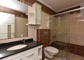 دوبلكس 4 غرف وصالة - مفروشة - ضمن مجمع عائلي يضم كافة الخدمات - في افسلار/ الانيا  دوبلكس 4 غرف وصالة - مفروشة - ضمن مجمع عائلي يضم كافة الخدمات - في افسلار/ الانيا