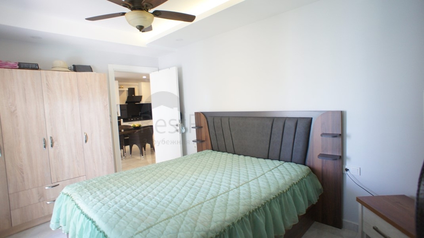 مساحة واسعة -شقة غرفة وصالة مفروشة - ضمن مجمع قريب من البحر والخدمات - في مهموتلار / الانيا 