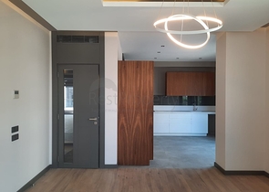 فرصة استثمارية - مجمع عائلي قيد الانشاء - في مركز الانيا