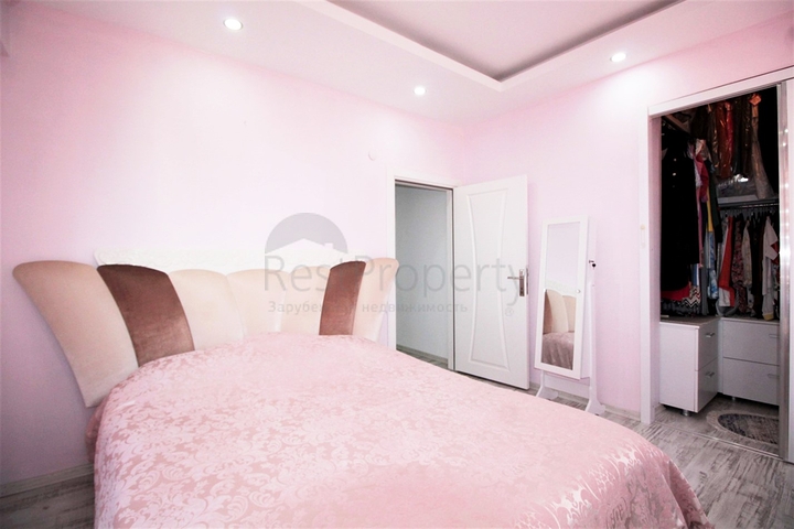 شقة فسيحة 3 + 1 مع مطبخ منفصل في كونيالتي