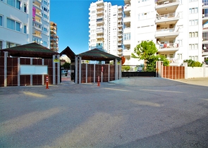 شقة فسيحة 3 + 1 مع مطبخ منفصل في كونيالتي