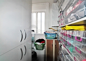 شقة فسيحة 3 + 1 مع مطبخ منفصل في كونيالتي