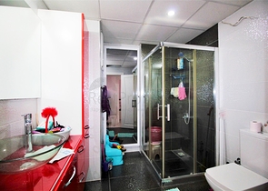 شقة فسيحة 3 + 1 مع مطبخ منفصل في كونيالتي