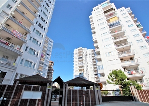 شقة فسيحة 3 + 1 مع مطبخ منفصل في كونيالتي