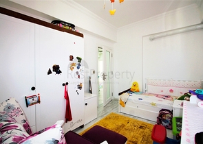 شقة فسيحة 3 + 1 مع مطبخ منفصل في كونيالتي