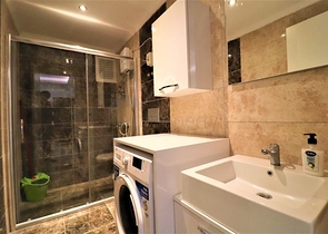 سعر مميز ضمن منطقة راقية - شقة 2 غرفة وصالة ضمن مجمع سكني في منطقة كاستل / الانيا 