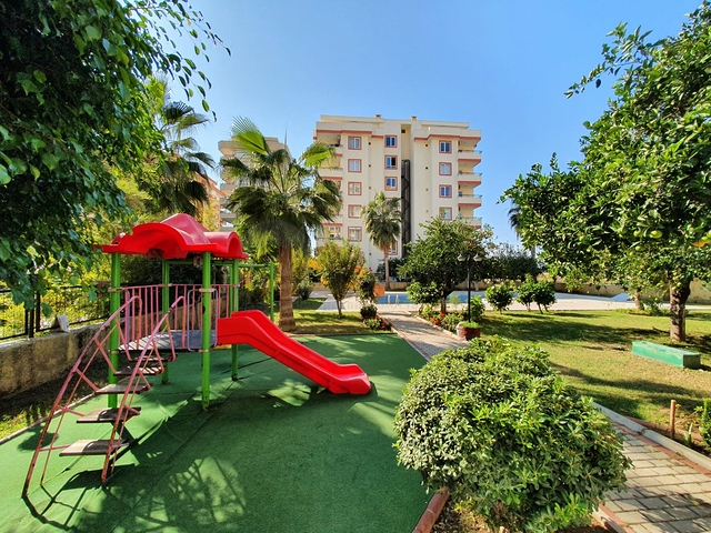 شقة عائلية انيقة - مطبخ منفصل - ضمن مجمع سكني في مهموتلار / الانيا 