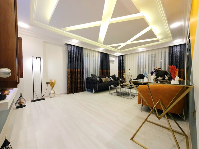 شقة عائلية انيقة - مطبخ منفصل - ضمن مجمع سكني في مهموتلار / الانيا 