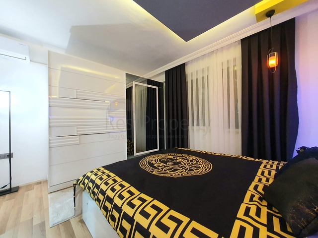 شقة عائلية انيقة - مطبخ منفصل - ضمن مجمع سكني في مهموتلار / الانيا 