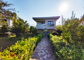 فيلا فاخرة 3 + 1 في غاميوفا ، كيمير