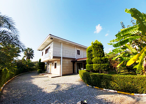 فيلا فاخرة 3 + 1 في غاميوفا ، كيمير