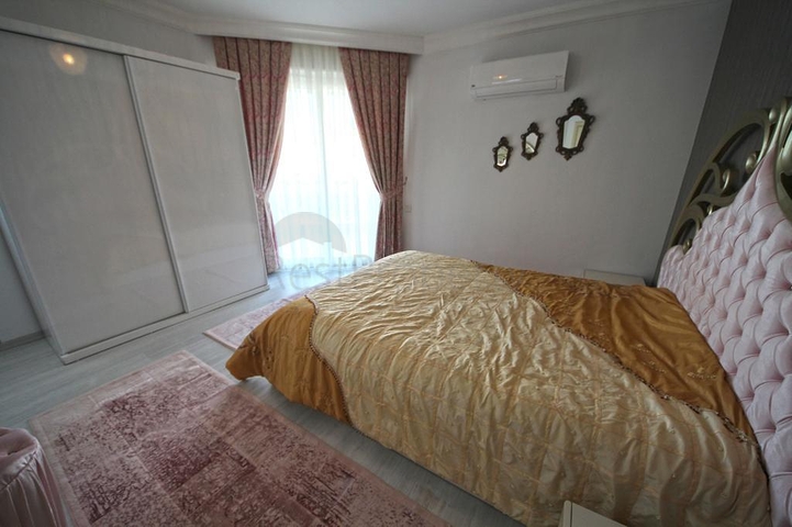 اطلالة بحر - شقة غرفتين وصالة مفروشة - ضمن مجمع في اول صف عالبحر - في مهموتلار / الانيا 