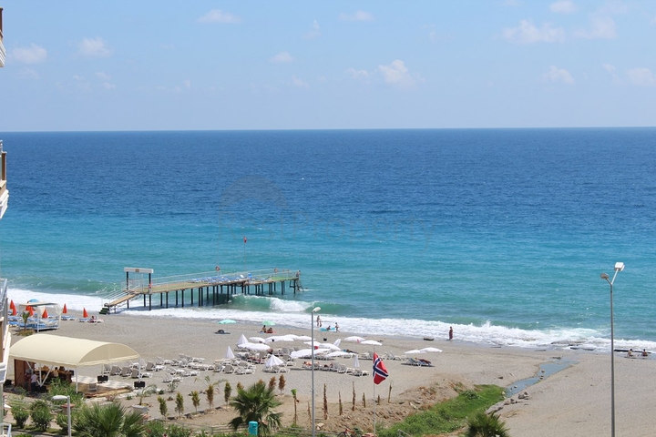 اطلالة بحر - شقة غرفتين وصالة مفروشة - ضمن مجمع في اول صف عالبحر - في مهموتلار / الانيا 