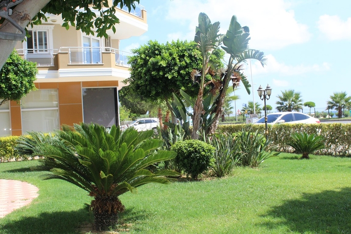 اطلالة بحر - شقة غرفتين وصالة مفروشة - ضمن مجمع في اول صف عالبحر - في مهموتلار / الانيا 