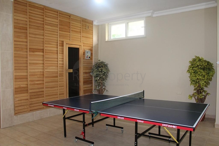 اطلالة بحر - شقة غرفتين وصالة مفروشة - ضمن مجمع في اول صف عالبحر - في مهموتلار / الانيا 