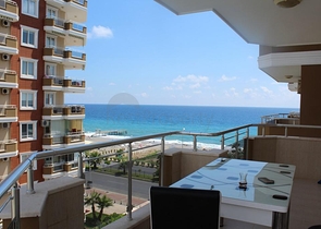 اطلالة بحر - شقة غرفتين وصالة مفروشة - ضمن مجمع في اول صف عالبحر - في مهموتلار / الانيا 