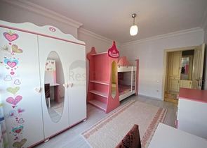 اطلالة بحر - شقة غرفتين وصالة مفروشة - ضمن مجمع في اول صف عالبحر - في مهموتلار / الانيا 