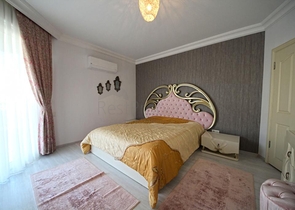 اطلالة بحر - شقة غرفتين وصالة مفروشة - ضمن مجمع في اول صف عالبحر - في مهموتلار / الانيا 