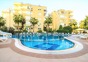 اطلالة بحر - شقة غرفتين وصالة مفروشة - ضمن مجمع في اول صف عالبحر - في مهموتلار / الانيا 