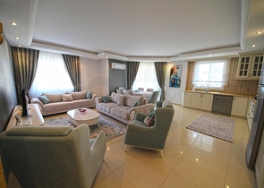 اطلالة بحر - شقة غرفتين وصالة مفروشة - ضمن مجمع في اول صف عالبحر - في مهموتلار / الانيا 