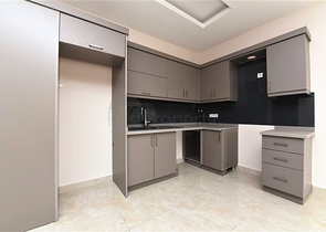 ضمن مجمع بخدمات 5 نجوم - شقة غرفة وصالة - قريبة من البحر والخدمات - في مهموتلار / الانيا 