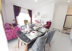 ضمن مجمع سكني جديد وقريب من البحر - شقة غرفة وصالة -مفروشة - في مهموتلار / الانيا 