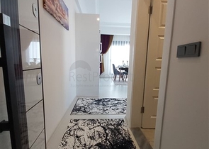 ضمن مجمع سكني جديد وقريب من البحر - شقة غرفة وصالة -مفروشة - في مهموتلار / الانيا 