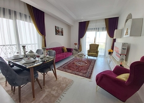 ضمن مجمع سكني جديد وقريب من البحر - شقة غرفة وصالة -مفروشة - في مهموتلار / الانيا 