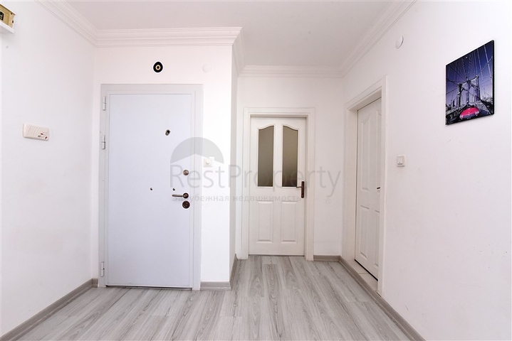 اطلالة على شاطئ كاليوباترا - شقة مميزة غرفتين وصالة - في مركز الانيا 