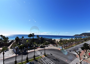 اطلالة على شاطئ كاليوباترا - شقة مميزة غرفتين وصالة - في مركز الانيا 