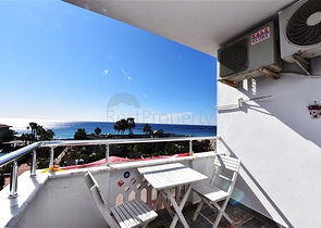 اطلالة على شاطئ كاليوباترا - شقة مميزة غرفتين وصالة - في مركز الانيا 