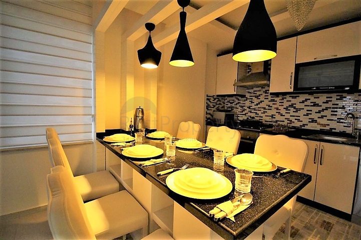 اطلالة بحر - شقة عائلية 2غرفة وصالة -مفروشة - على شارع بارباروس - مهموتلار / الانيا 