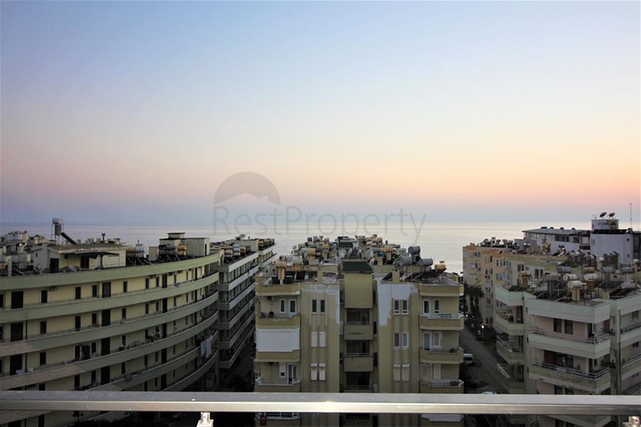 اطلالة بحر - شقة عائلية 2غرفة وصالة -مفروشة - على شارع بارباروس - مهموتلار / الانيا 