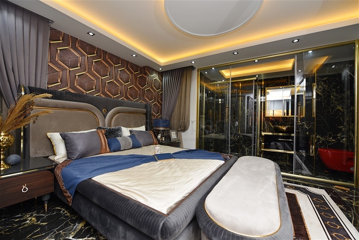 فيلا فاخرة - اطلالة بحر - في مركز مدينة الانيا 