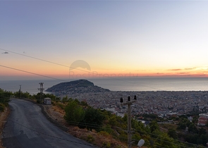 فيلا فاخرة - اطلالة بحر - في مركز مدينة الانيا 