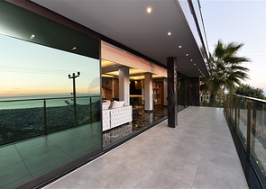 فيلا فاخرة - اطلالة بحر - في مركز مدينة الانيا 