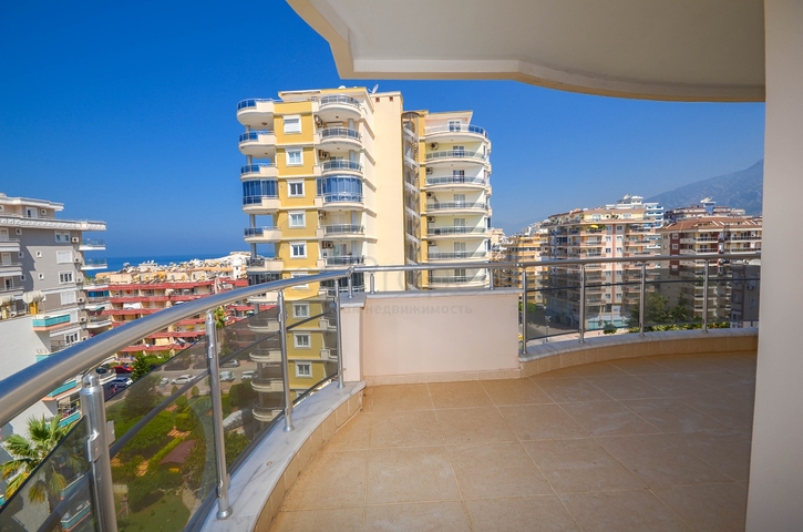 اطلالة بحر - شقة غرفتين وصالة - بعيدة عن البحر 100 م - في مهموتلار / الانيا 