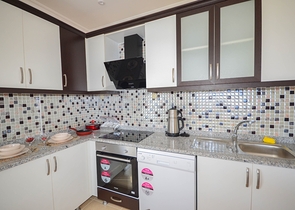 اطلالة بحر - شقة غرفتين وصالة - بعيدة عن البحر 100 م - في مهموتلار / الانيا 