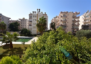 اغتنم الفرصة !! شقة 2 غرفة وصالة في موقع حيوي قريب من البحر والخدمات -بسعر منافس -مهموتلار / الانيا 