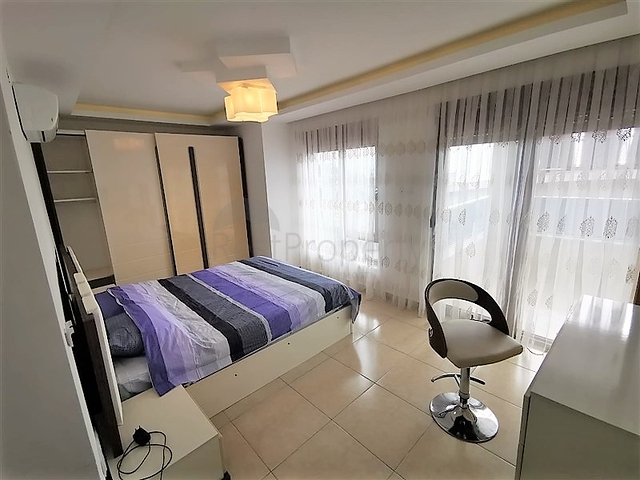 فيلا مستقلة - مسبح خاص - 3 غرف وصالة - في كاستل / الانيا 