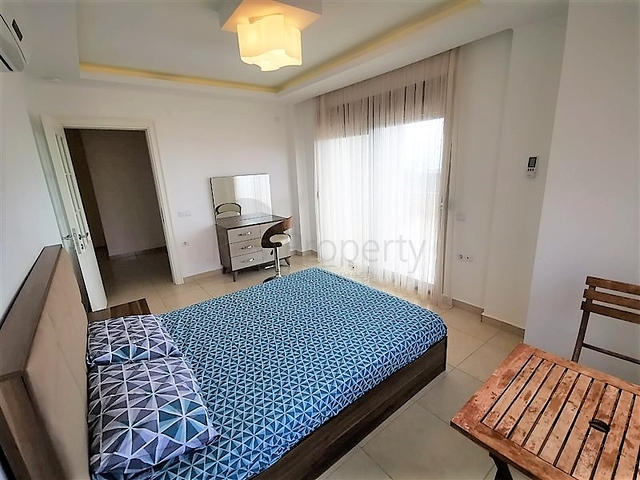 فيلا مستقلة - مسبح خاص - 3 غرف وصالة - في كاستل / الانيا 