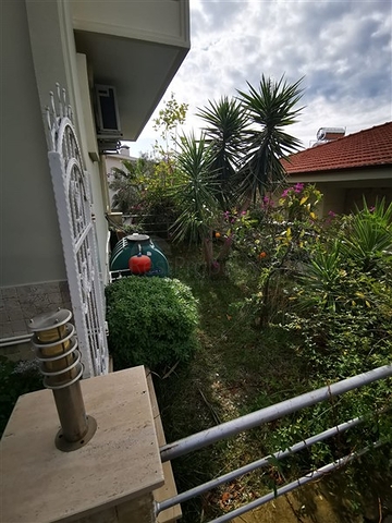 فيلا مستقلة - مسبح خاص - 3 غرف وصالة - في كاستل / الانيا 