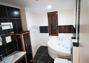 فيلا مستقلة - مسبح خاص - 3 غرف وصالة - في كاستل / الانيا 