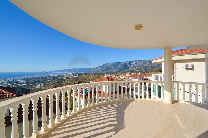 اطلالة بحر - فيلا مستقلة -3 غرف نوم - في كارجي جاك / الانيا 