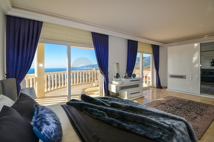 اطلالة بحر - فيلا مستقلة -3 غرف نوم - في كارجي جاك / الانيا 