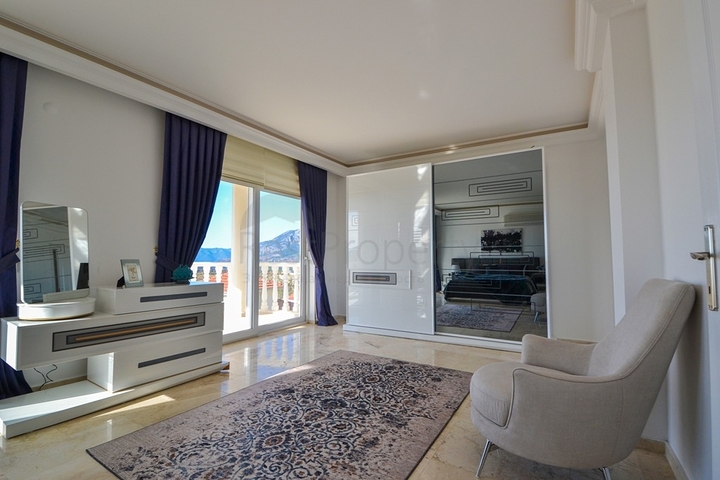 اطلالة بحر - فيلا مستقلة -3 غرف نوم - في كارجي جاك / الانيا 