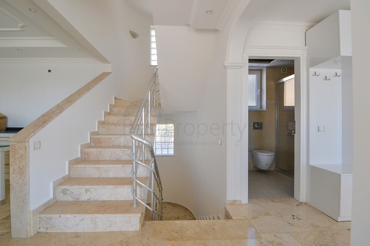 اطلالة بحر - فيلا مستقلة -3 غرف نوم - في كارجي جاك / الانيا 