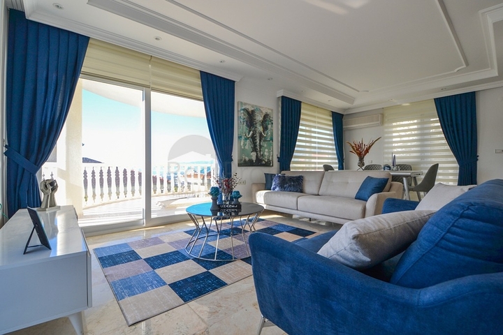 اطلالة بحر - فيلا مستقلة -3 غرف نوم - في كارجي جاك / الانيا 